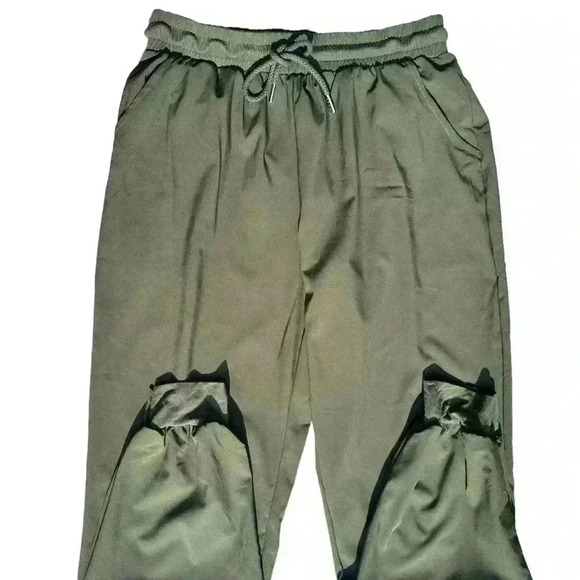 Saints & Hearts Large olive green jogger pant. Drawstring elastic waist& pockets - Picture 1 of 7